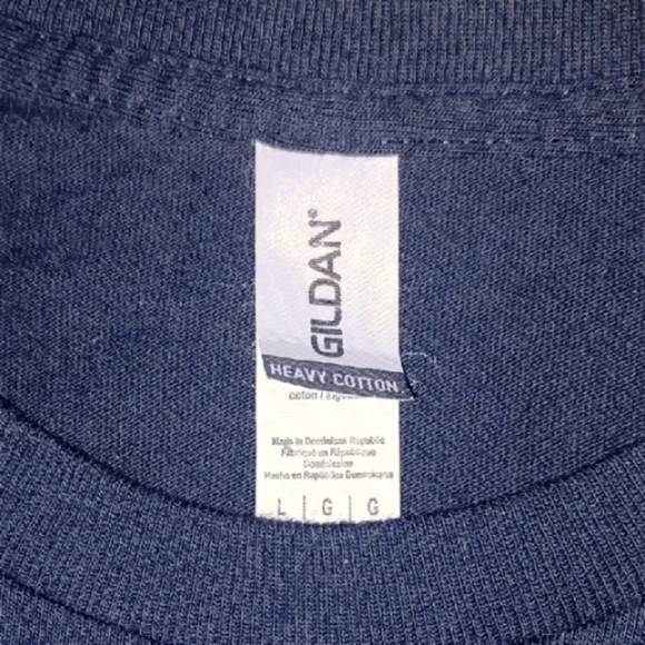 Gildan Black Short Sleeve Tee Canada Maple Leaf - Picture 2 of 3